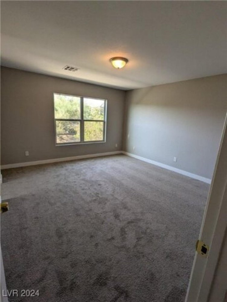 Casa de 4 dormitorios en Las Vegas, USA No. 371146