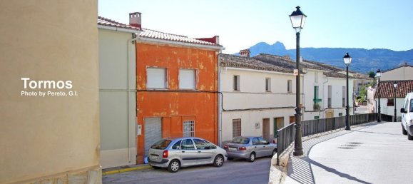 3 bedrooms Villa in Tormos, Spain No. 8391 2