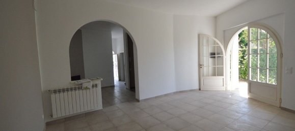 Villa de 5 habitaciónes en Forte dei Marmi, Italy No. 36483 21