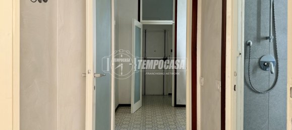 Apartamento de 2 habitaciónes en Lecco, Italy No. 275049 11