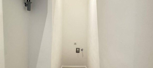 Квартира с 4 комнатами в Вена, Австрия № 138869 25