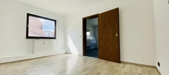 Casa de 8 dormitorios en Worms, Germany No. 10822 23