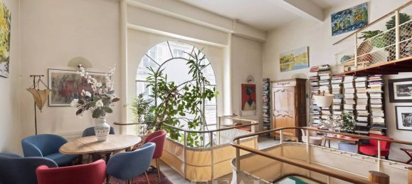 4 bedrooms Apartment in Paris, France No. 180971 2