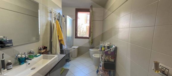 5 rooms Apartment in Maranello, Italy No. 31509 12
