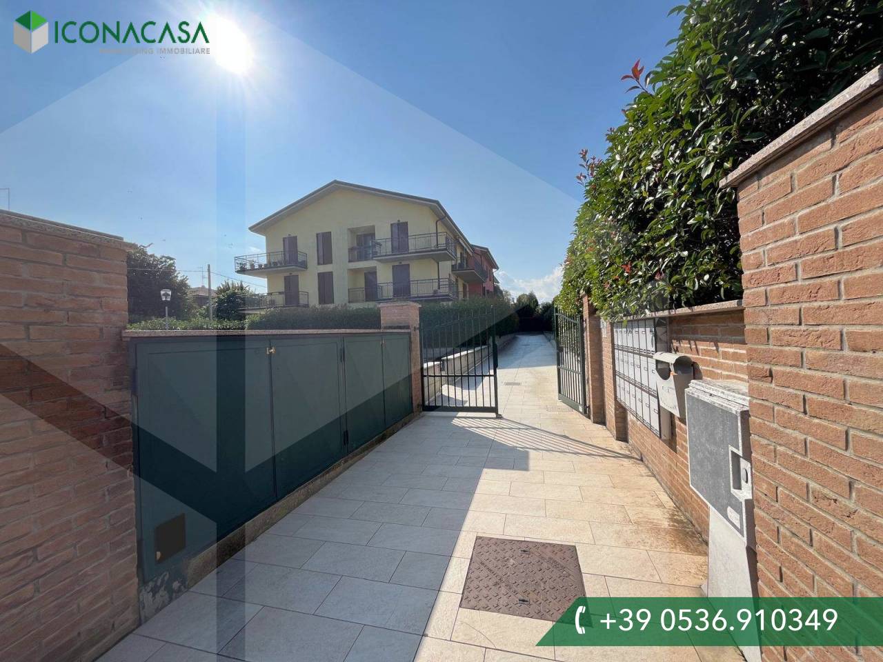 5 rooms Apartment in Maranello, Italy No. 31509