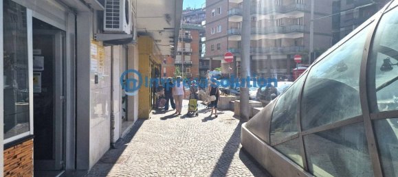38m² Commercial property in Naples, Italy No. 377243 4