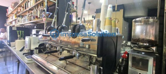 38m² Commercial property in Naples, Italy No. 377243 9