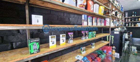 38m² Commercial property in Naples, Italy No. 377243 10