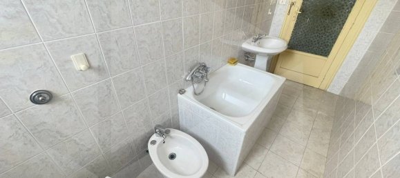 3 rooms Apartment in Matera, Italy No. 22664 13