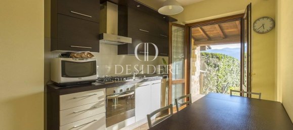 4 rooms House in Arcidosso, Italy No. 107131 2