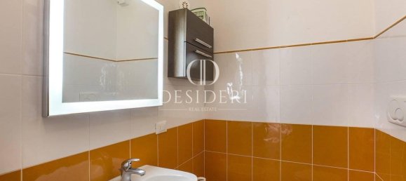 4 rooms House in Arcidosso, Italy No. 107131 8