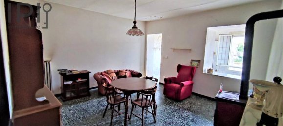 2 Schlafzimmer Wohnung in Millesimo, Italy, Nr. 104541 5