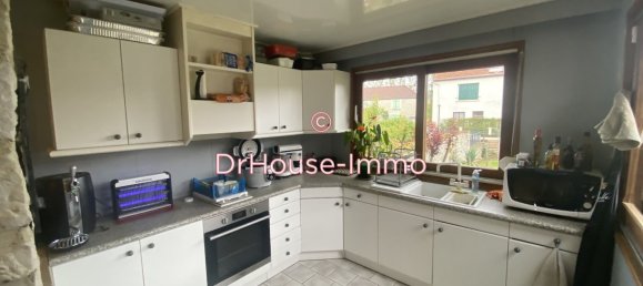 4 bedrooms House in Champignol-lez-Mondeville, France No. 48799 9