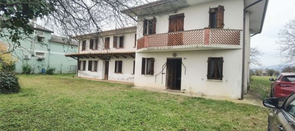 3 bedrooms House in Trevignano, Italy No. 363931 2