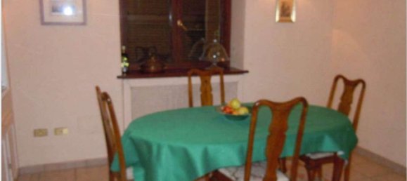 22 rooms House in Castelnuovo di Porto, Italy No. 14569 26