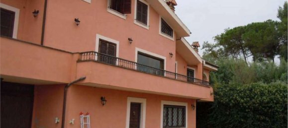 22 rooms House in Castelnuovo di Porto, Italy No. 14569 45
