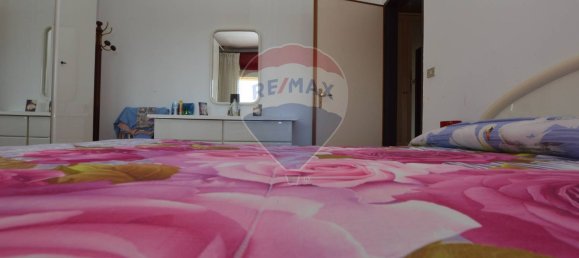 5 rooms Apartment in Savona, Italy No. 36232 16