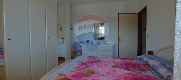 5 rooms Apartment in Savona, Italy No. 36232 14