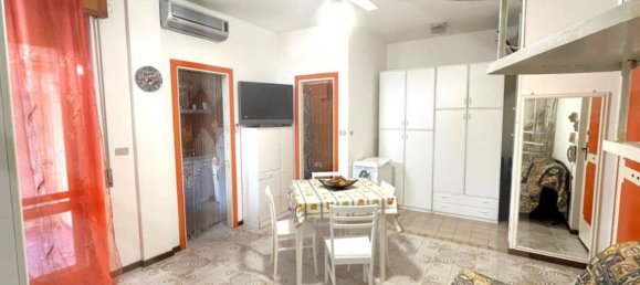 2 rooms Apartment in Campomarino, Italy No. 24908 3