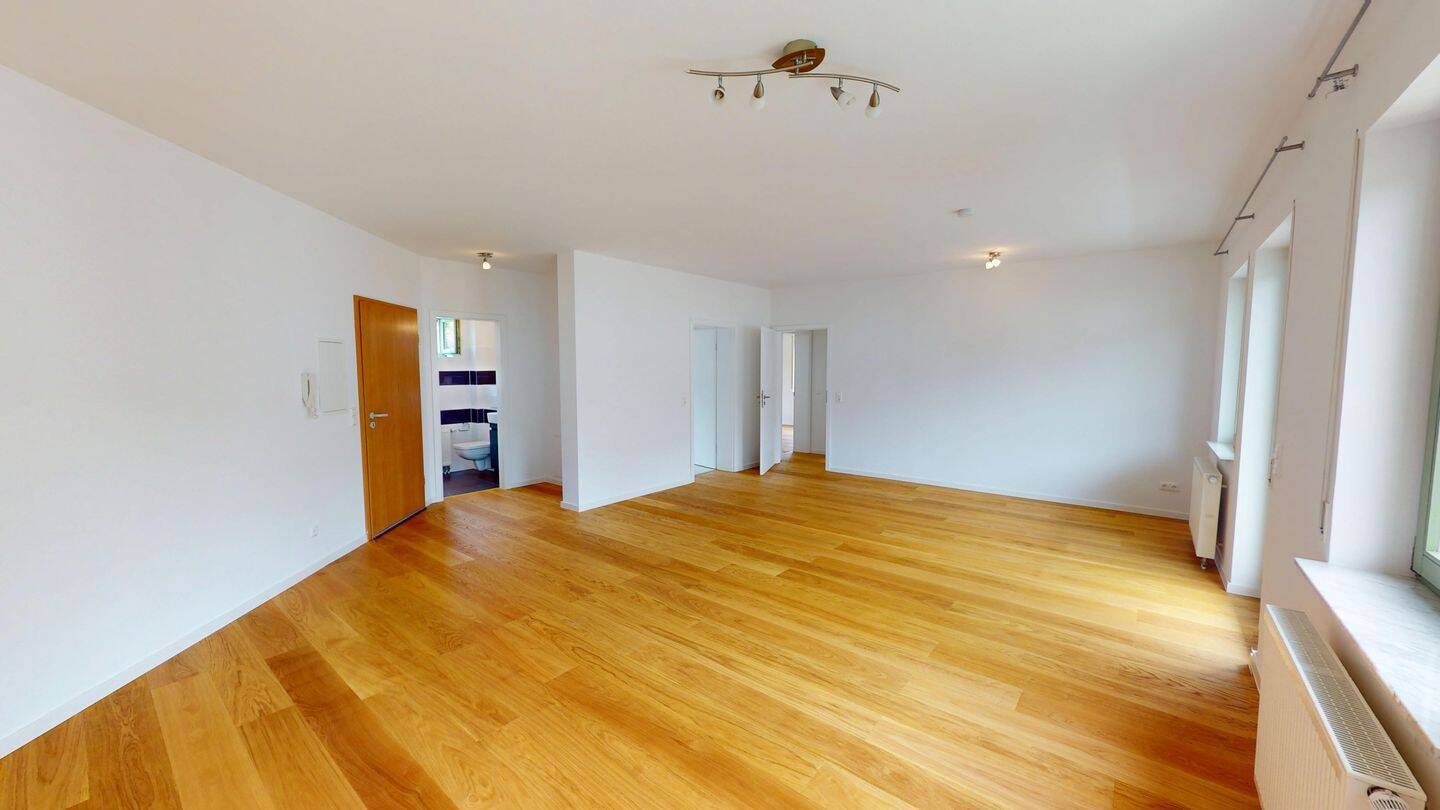 Квартира с 2 спальнями в Бергштрасе, Германия № 311989