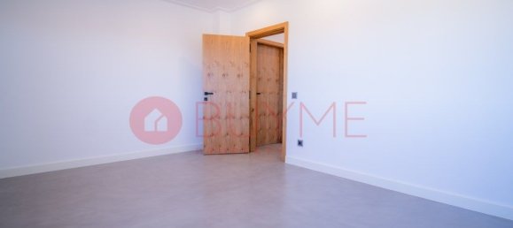 Дом с 5 спальнями в Картейра, Португалия № 33046 40