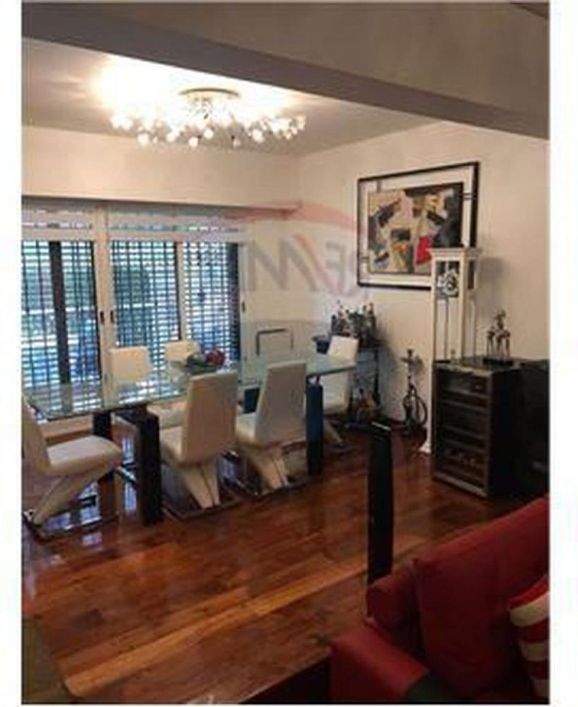 4 bedrooms House in Vicente Lopez, Argentina No. 54688