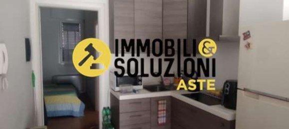 Apartamento de 3 habitaciónes en Garbagnate Milanese, Italy No. 6932 3