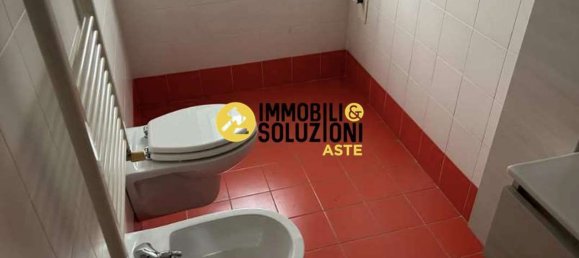 Apartamento de 3 habitaciónes en Garbagnate Milanese, Italy No. 6932 6