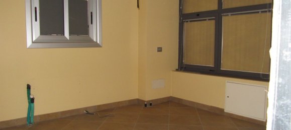 Lagerhaus in Binago, Italy 431m², Nr. 135389 14