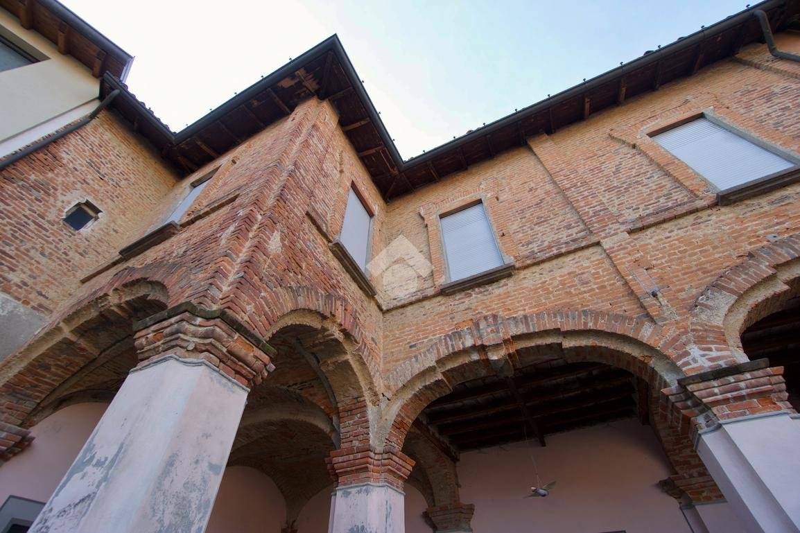 6 chambres Maison à Albairate, Italy No. 114973