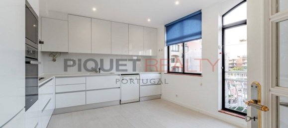 4 bedrooms Penthouse in Cascais, Portugal No. 112613 23