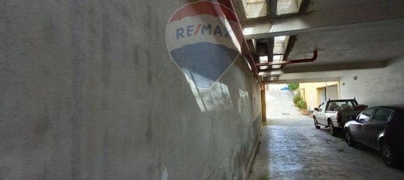 1 room Garage in Palermo, Italy No. 15574 7