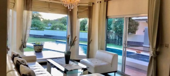 4 bedrooms Cafe / restaurant in Hua Hin, Thailand No. 6797 4