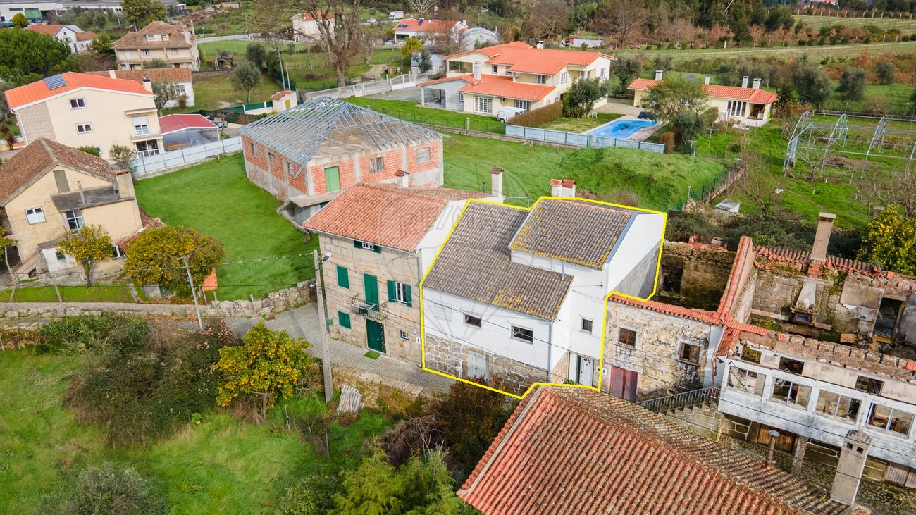 3 bedrooms House in Oliveira do Hospital, Portugal No. 31277