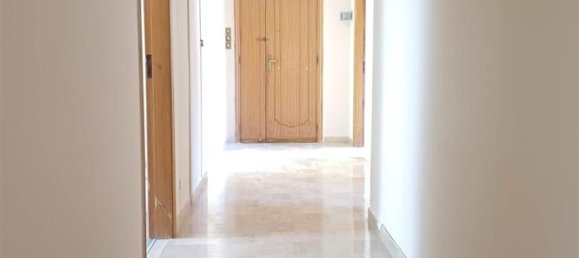 4 Schlafzimmer Wohnung in Bari, Italy, Nr. 317119 9