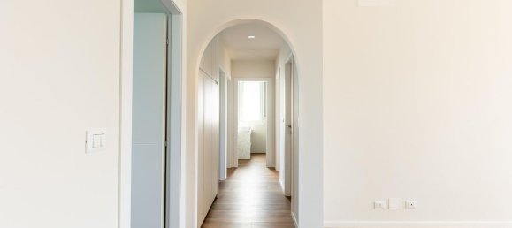 5غرفة شقة في Bologna, Italy رقم 14840 7