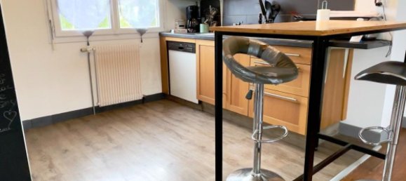 2 bedrooms House in Mayenne, France No. 352174 6