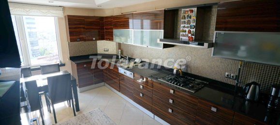 Apartamento 4+1 em Lara, Turkey N.º 5164 9