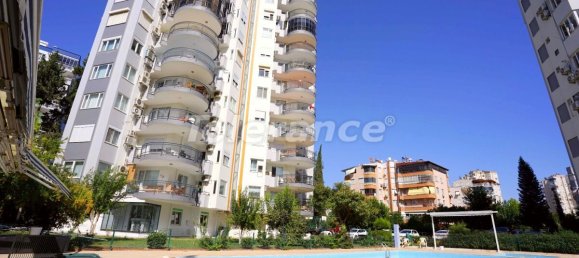 Apartamento 4+1 em Lara, Turkey N.º 5164 2