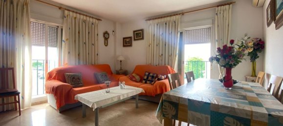 Apartamento de 3 dormitorios en El Puerto de Santa María, Spain No. 157685 2