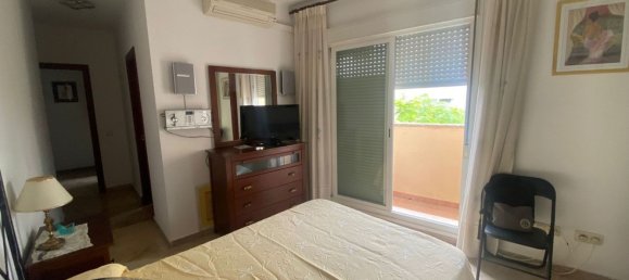 Apartamento de 3 dormitorios en El Puerto de Santa María, Spain No. 157685 20