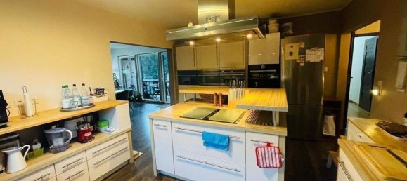 6 rooms Townhouse in Celle, Germany No. 262197 4