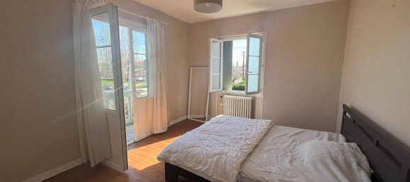 4 bedrooms Villa in Villeneuve-sur-Lot, France No. 191600 8