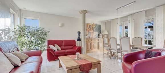 Casa de 4 dormitorios en Thionville, France No. 80289 10