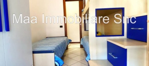 Apartamento de 3 dormitorios en Albissola Marina, Italy No. 316435 16