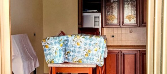 3 rooms Apartment in Montecorvino Pugliano, Italy No. 28976 17