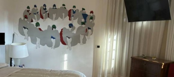 Villa de 3 dormitorios en Erba, Italy No. 2827 8