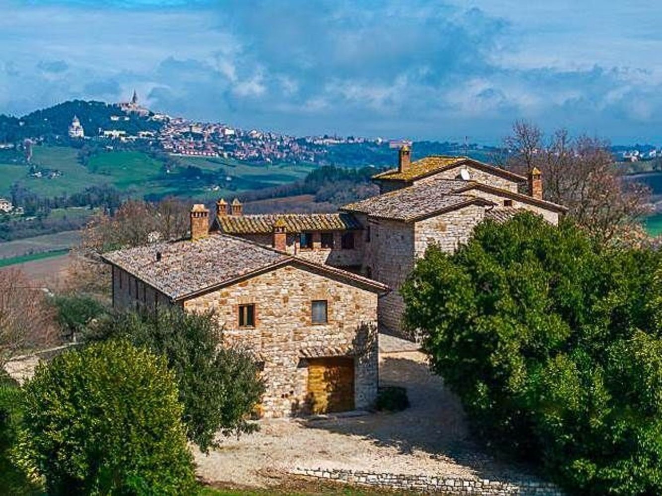 16 bedrooms House in Todi, Italy No. 398359