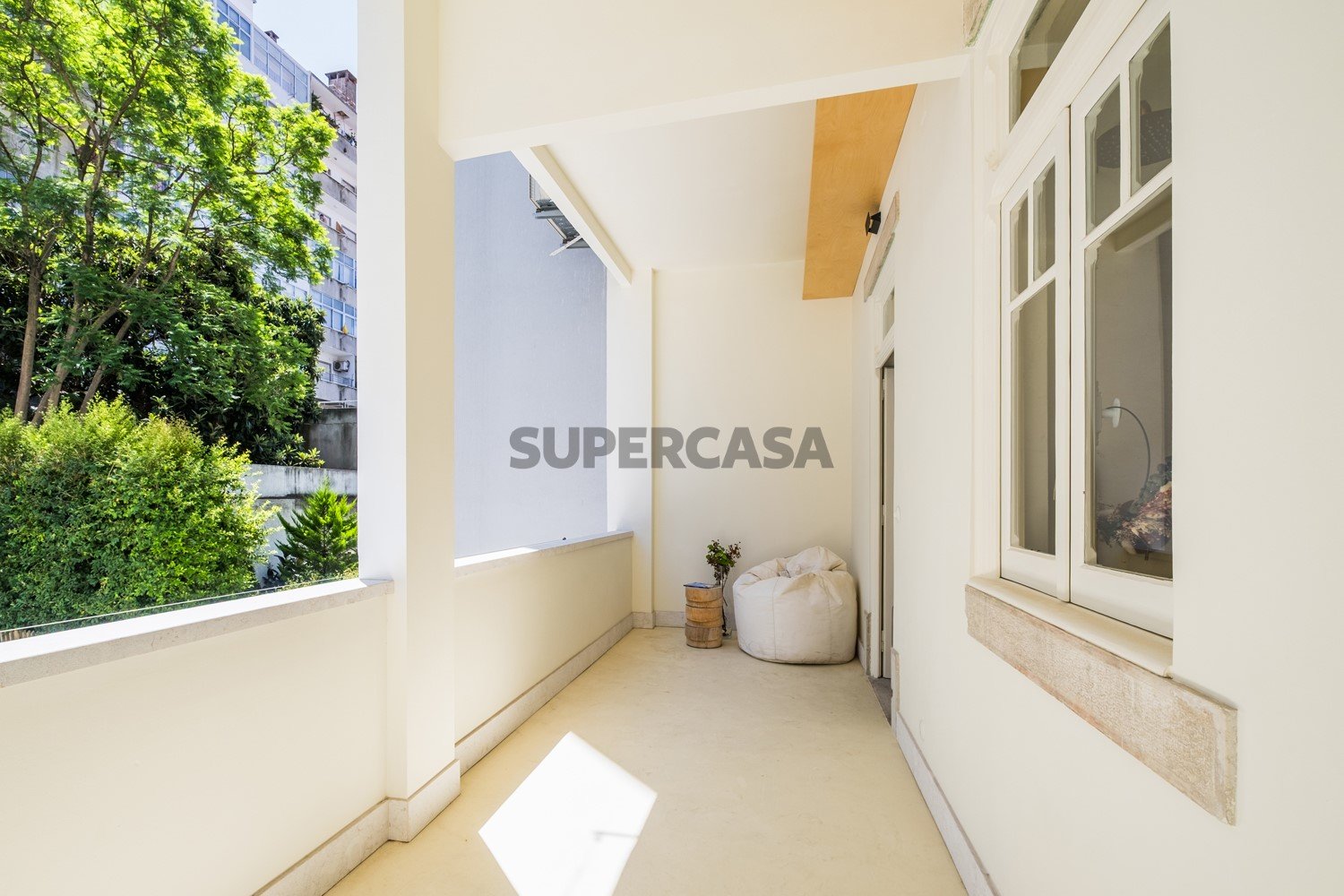 2 bedrooms Apartment in Lisbon, Portugal No. 292145