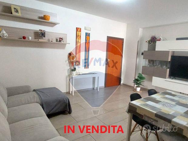 Квартира с 3 комнатами в Ачи Катена, Италия № 257325